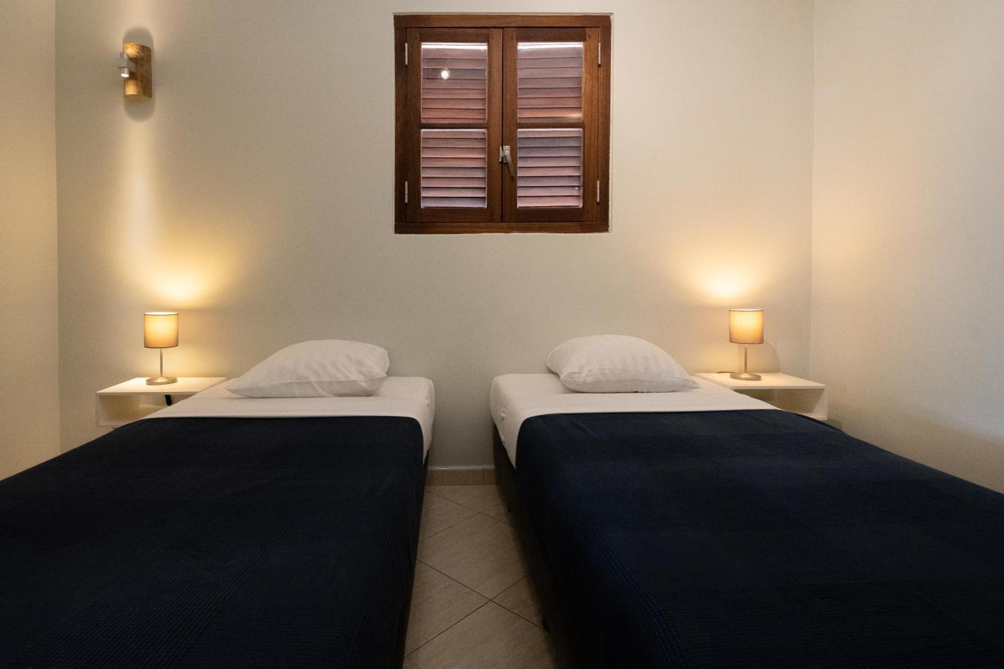 Three-Bedroom Apartment Non-Smoking